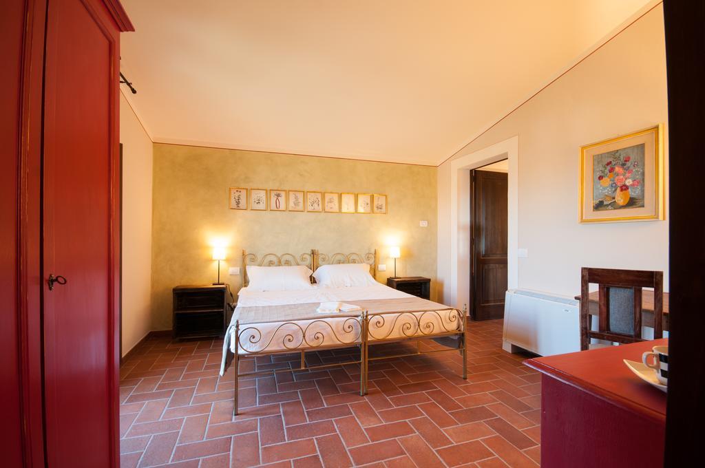 Borgo Tra Gli Olivi Bauernhof *